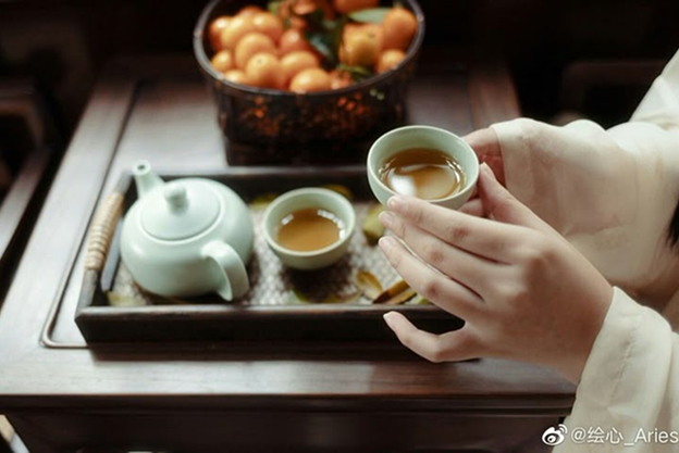 Set up bộ trà